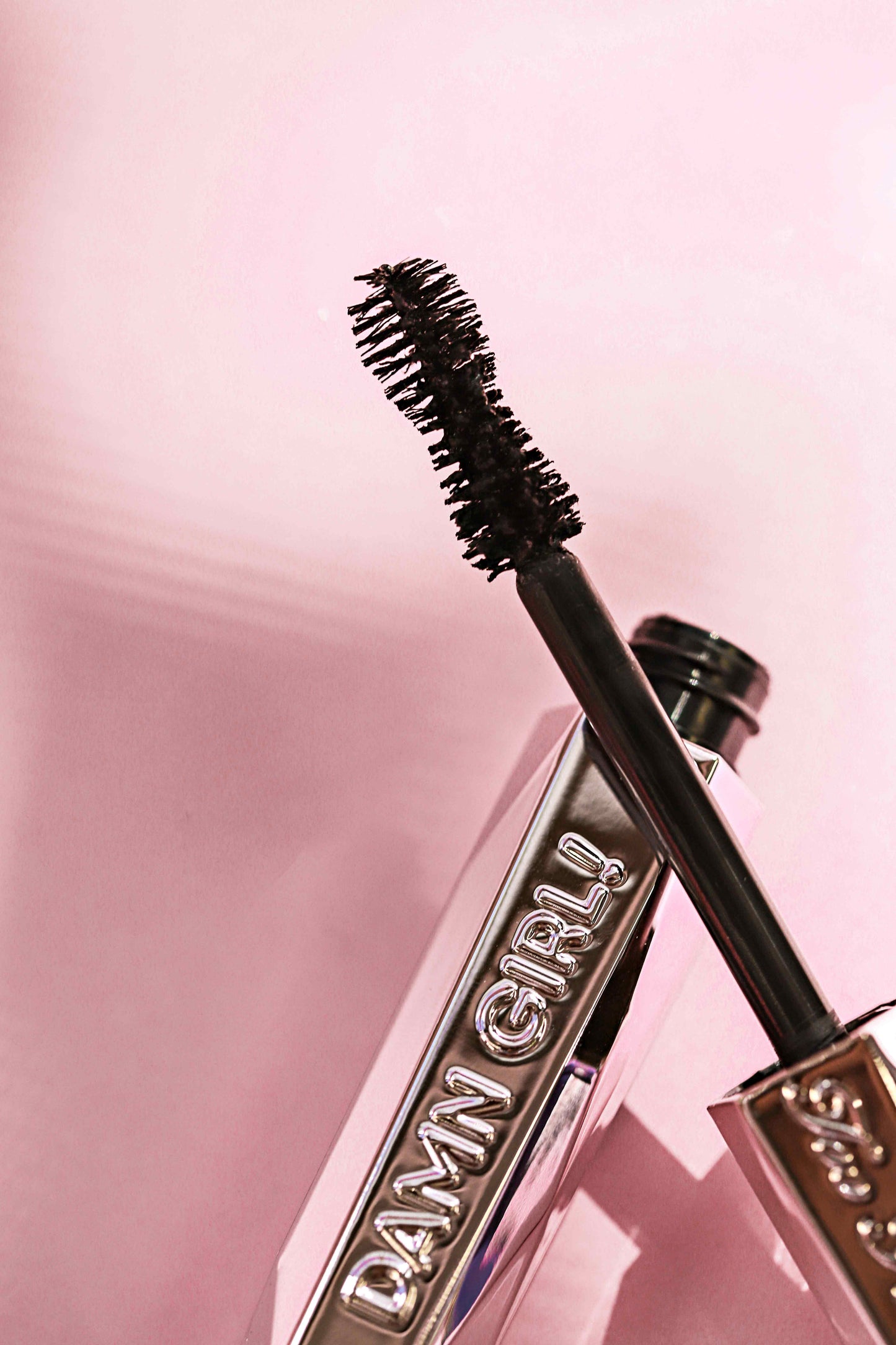 Too faced - Damn Girl! Mascara format voyage